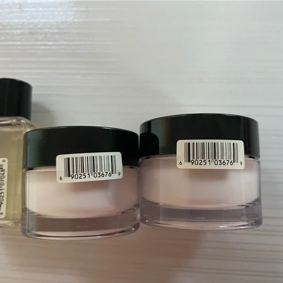 Jo Malone London body and hand wash, body cream and mini candle - Picture 9 of 11